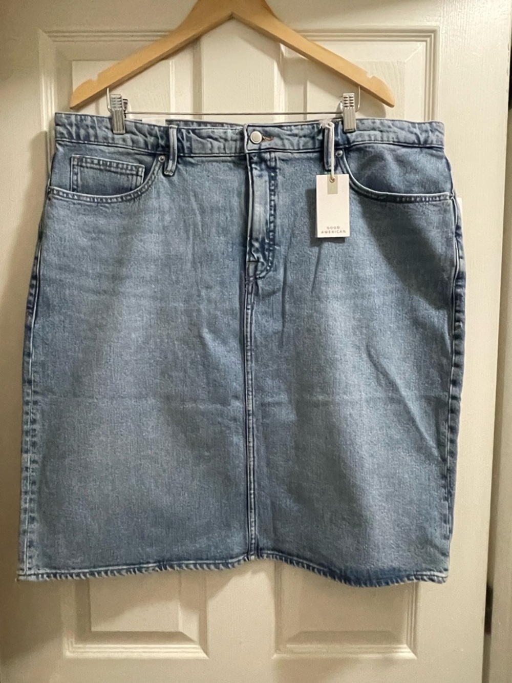 NWT Good American Good 90’s Denim Skirt Size 15